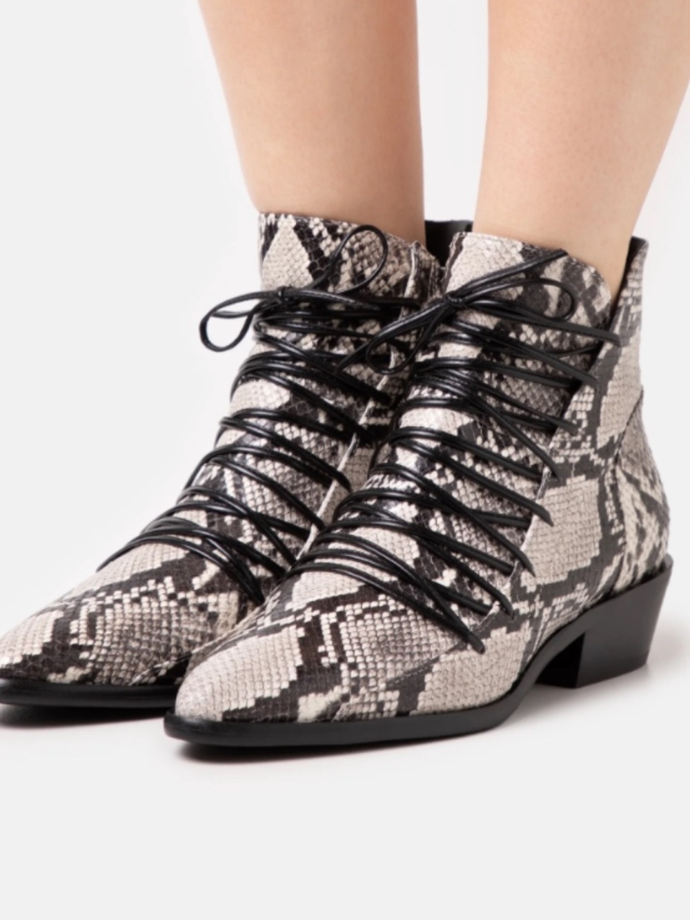 Marc Cain Black and Cream Snake-Print Lace-Up Ankle Boots 7.5 leather